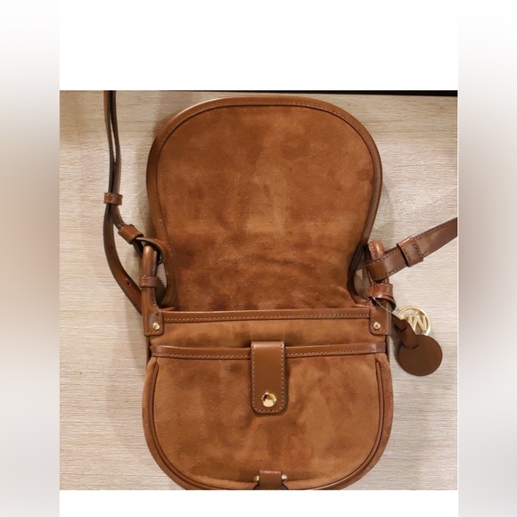 MICHAEL MICHAEL KORS
Sherpa Crossbody Bag brand new - Picture 3 of 11